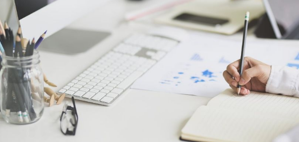 高级经济师评定以后是终身有效吗