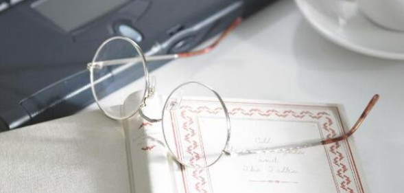 论文集用什么字母表示