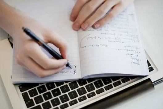 英文论文查重率要低于多少