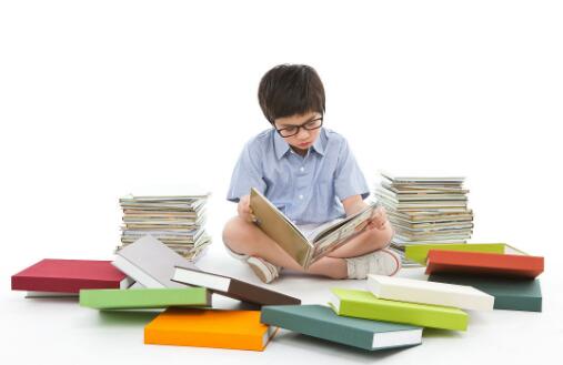 山东省教师个人出版书籍要多少钱