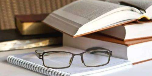 论文主题和论文题目是一样的吗