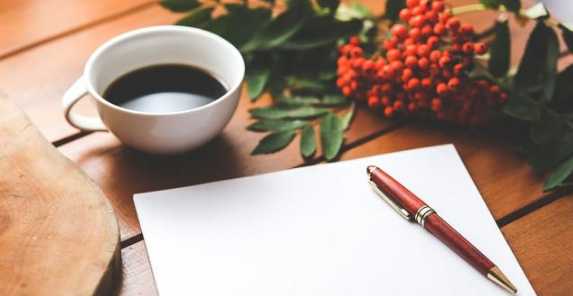 综述和研究性论文的区别