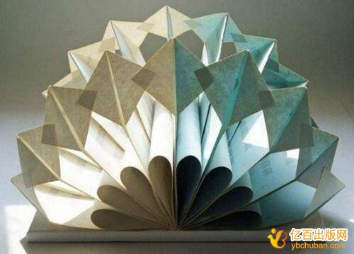 评高级的中小学教辅教材出版书目